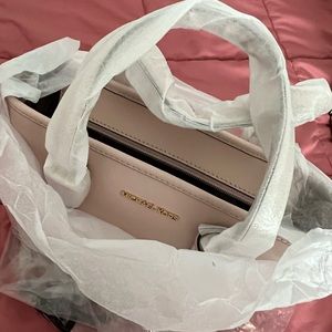 Michael kors jet set